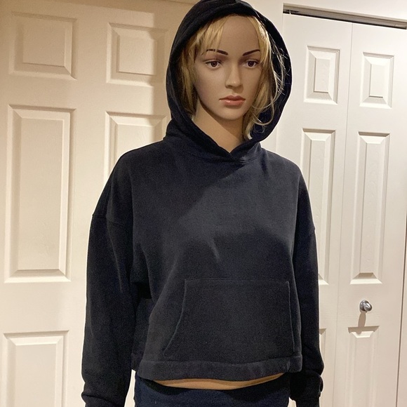 Dynamite - Black Crop sweatshirts Hoodies Sz M - Picture 1 of 13